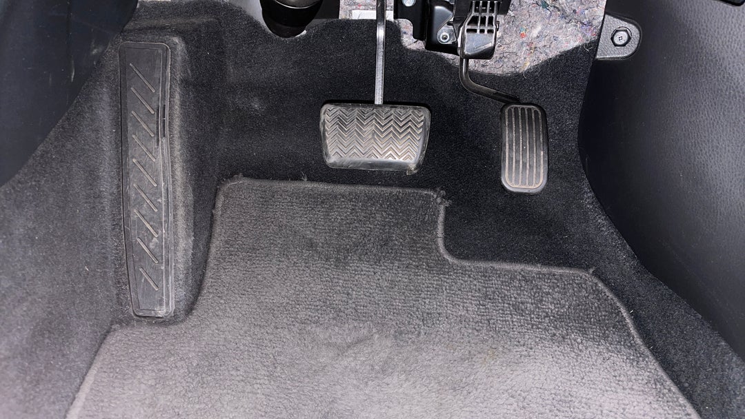 Pedals and Footmat