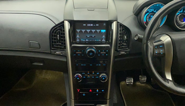 2018 Mahindra XUV500 W11, Diesel, Manual, 1,19,911 km, Air Conditioner