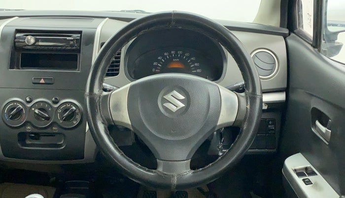 2012 Maruti Wagon R 1.0 LXI, Petrol, Manual, 67,164 km, Steering Wheel Close Up