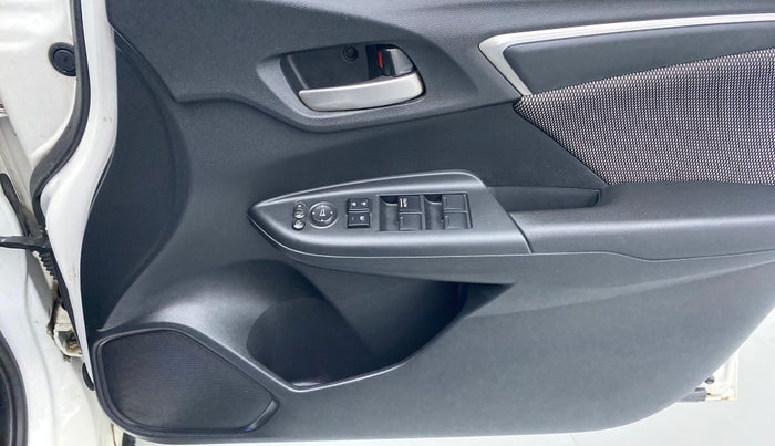 2019 Honda WR-V 1.2 i-VTEC VX MT, Petrol, Manual, 21,732 km, Driver Side Door Panels Control