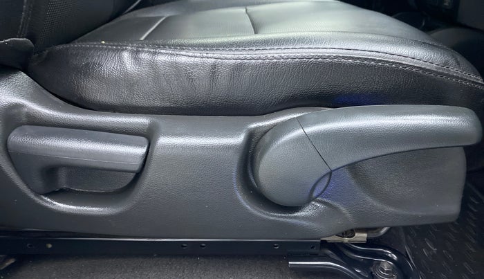 2019 Honda WR-V 1.2 i-VTEC VX MT, Petrol, Manual, 21,732 km, Driver Side Adjustment Panel