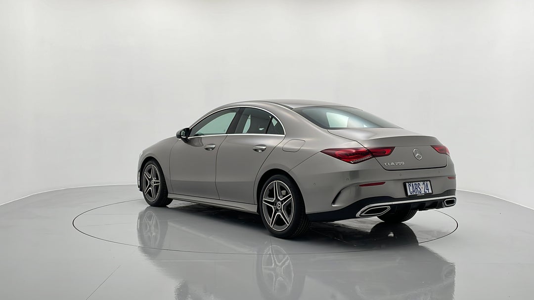 Left Back Diagonal (45- Degree) View