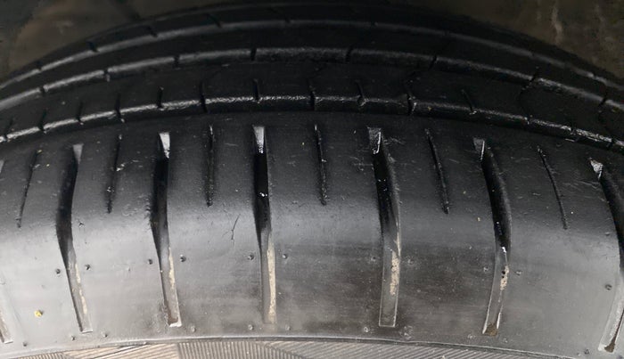 2019 Maruti Swift ZXI AMT, Petrol, Automatic, 25,849 km, Left Front Tyre Tread