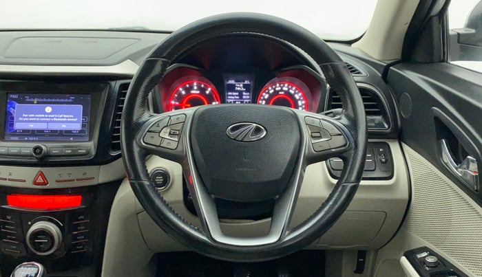 2019 Mahindra XUV300 W8 1.5 DIESEL, Diesel, Manual, 70,864 km, Steering Wheel Close Up
