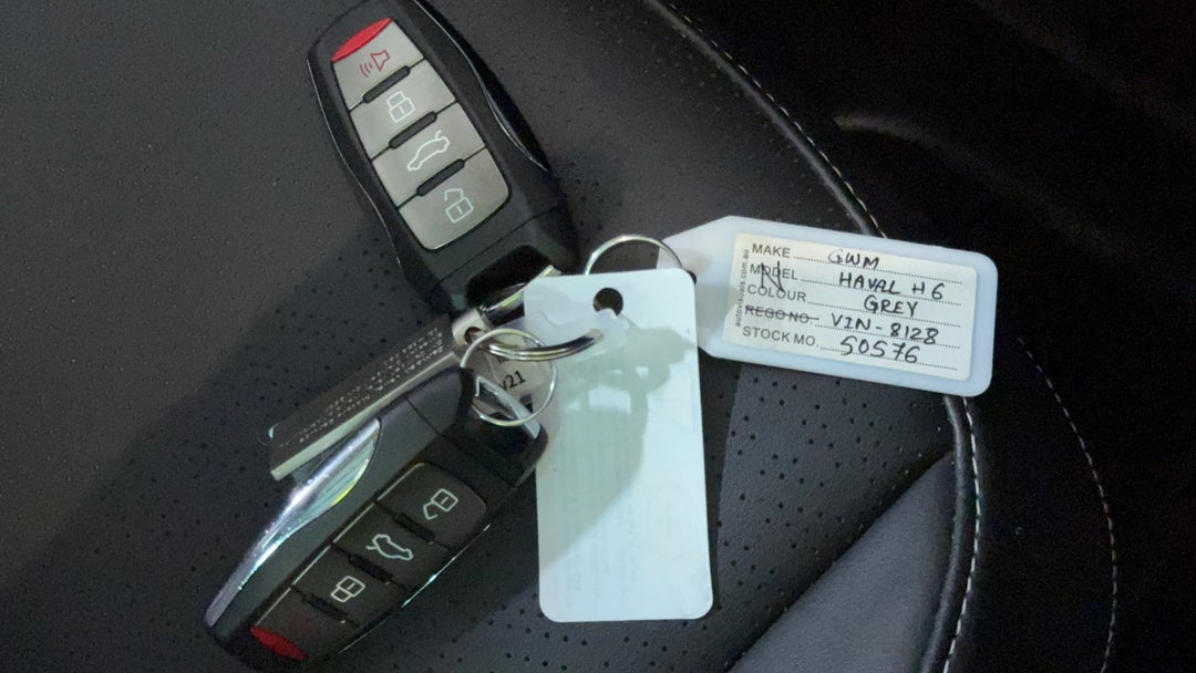 2024 GWM Haval H6 Ultra Hybrid, Automatic, 23852 km, Key Close-up