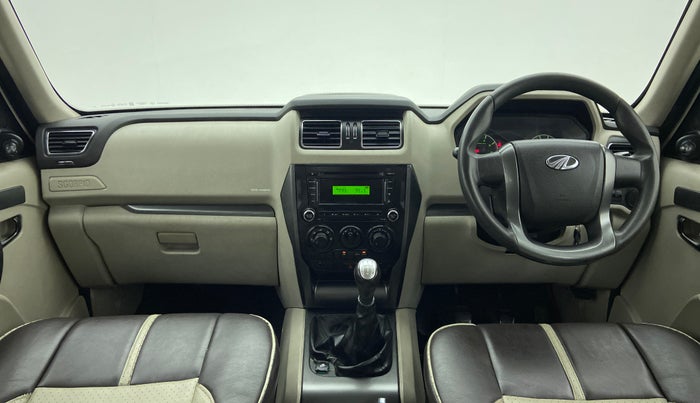 2017 Mahindra Scorpio S6+ INTELL HYBRID, Diesel, Manual, 70,888 km, Dashboard