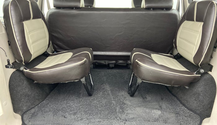 2017 Mahindra Scorpio S6+ INTELL HYBRID, Diesel, Manual, 70,888 km, Third Seat Row ( optional )