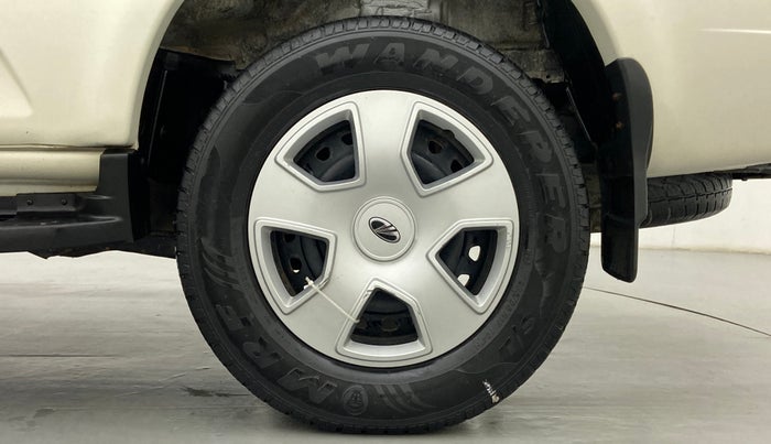 2017 Mahindra Scorpio S6+ INTELL HYBRID, Diesel, Manual, 70,888 km, Left Rear Wheel