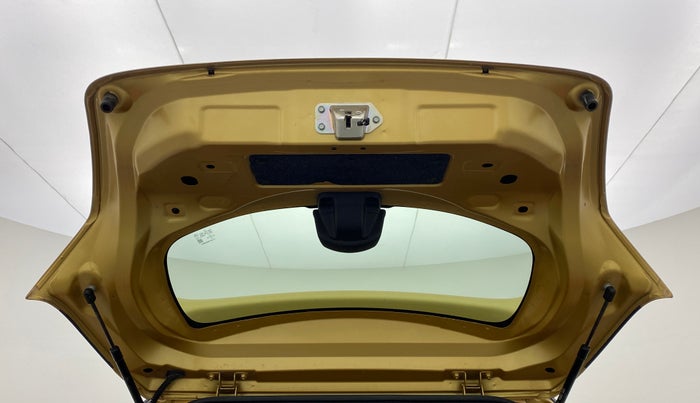 2015 Datsun Go Plus T, Petrol, Manual, 20,802 km, Boot Door Open