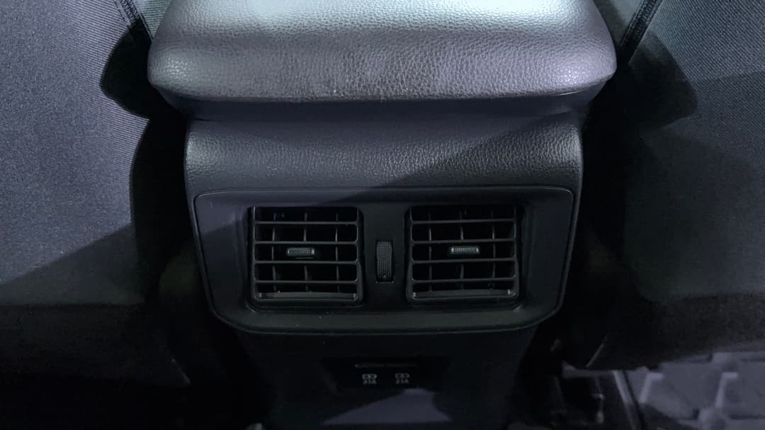 2022 Toyota RAV4 Gx (AWD) Hybrid, Automatic, 90513 km, Rear A/C Vent