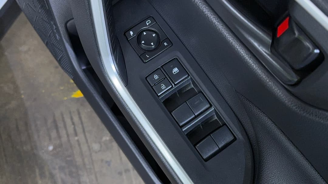 2022 Toyota RAV4 Gx (AWD) Hybrid, Automatic, 90513 km, Drivers Side Door Panel Controls