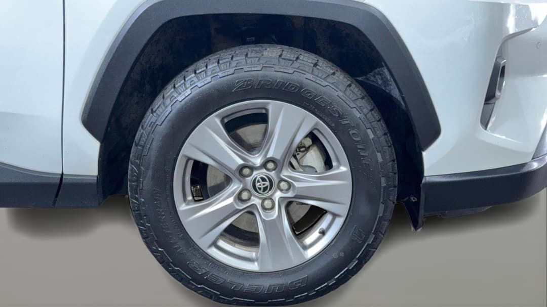 2022 Toyota RAV4 Gx (AWD) Hybrid, Automatic, 90513 km, Right Front Wheel