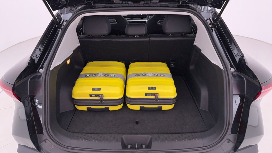 2023 Chery Omoda 5 Bx (basic Version), Automatic, 28527 km, Boot Inside View with Luggage