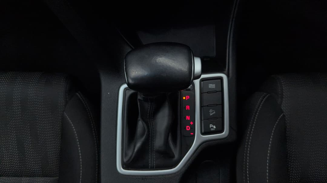 2016 Kia Sportage Si (FWD), Automatic, 121423 km, Gear Lever 