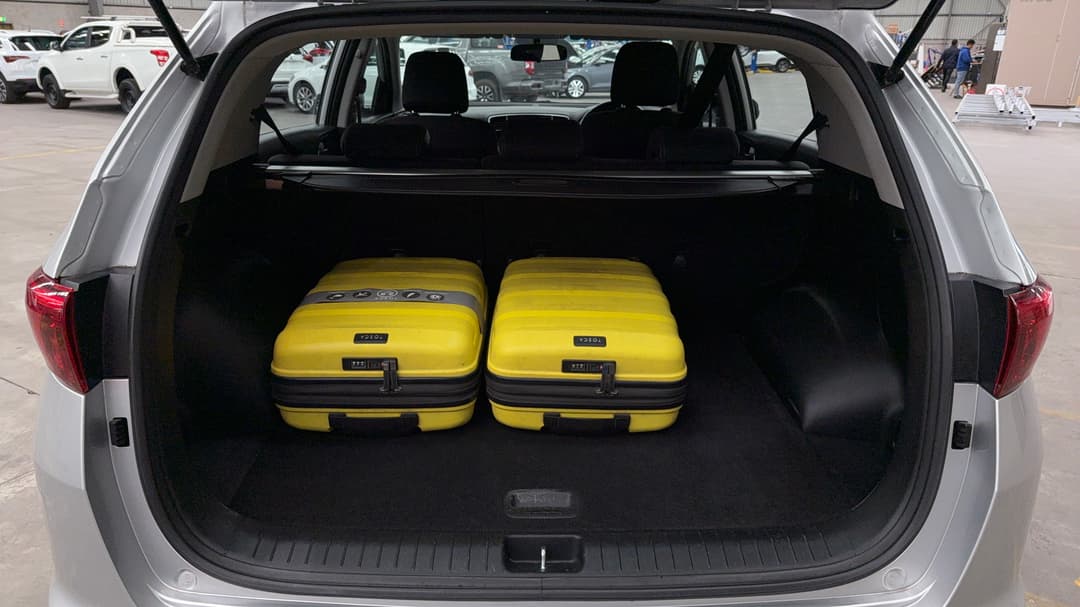2016 Kia Sportage Si (FWD), Automatic, 121423 km, Boot Inside View with Luggage