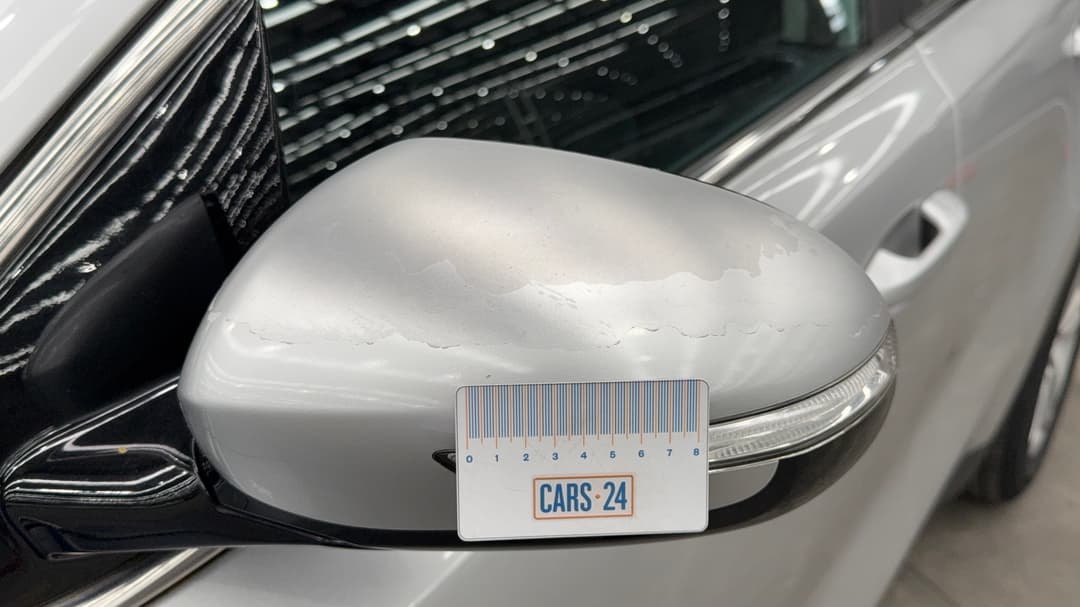 2016 Kia Sportage Si (FWD), Automatic, 121423 km, Side Mirrors Housing LHS Paint flaking