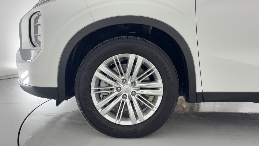 2023 Mitsubishi Outlander Es 7 Seat (2WD), Automatic, 35671 km, Left Front Wheel