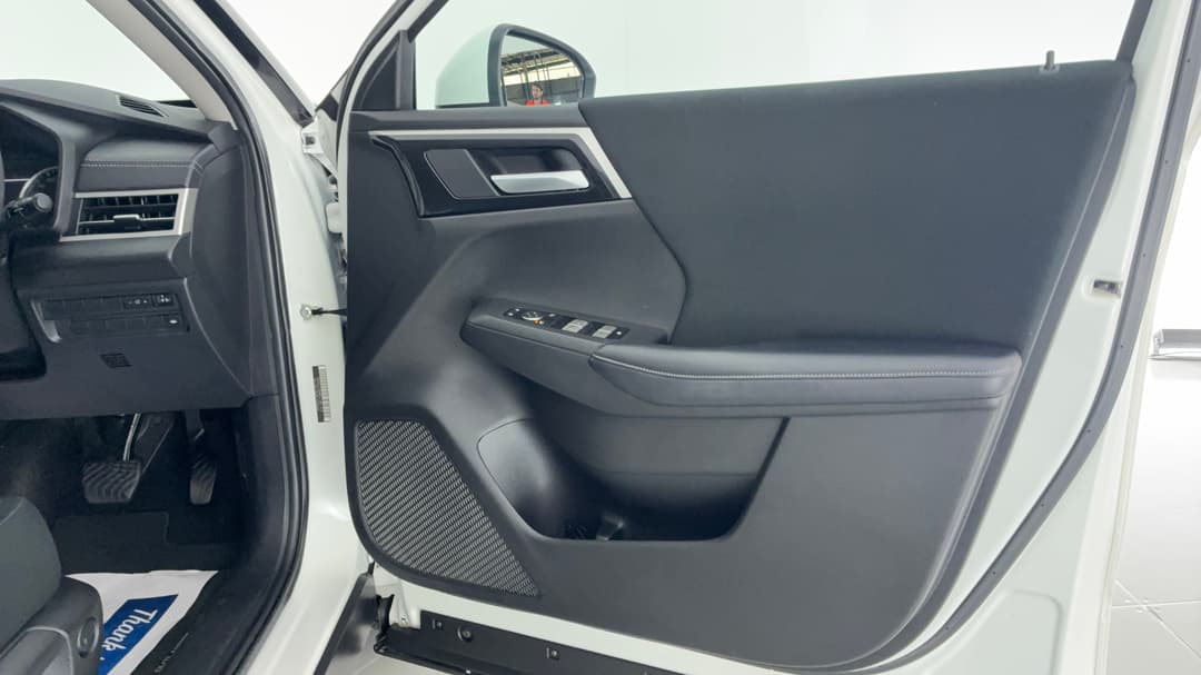 2023 Mitsubishi Outlander Es 7 Seat (2WD), Automatic, 35671 km, Speaker View
