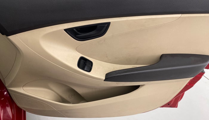 2014 Hyundai Eon ERA PLUS, Petrol, Manual, 30,902 km, Driver Side Door Panels Control