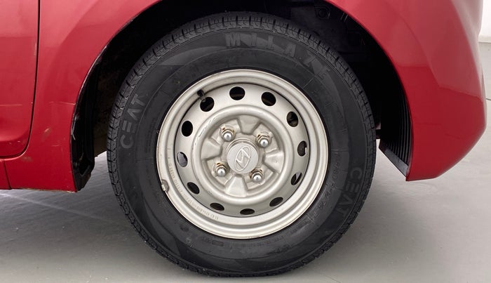 2014 Hyundai Eon ERA PLUS, Petrol, Manual, 30,902 km, Right Front Wheel