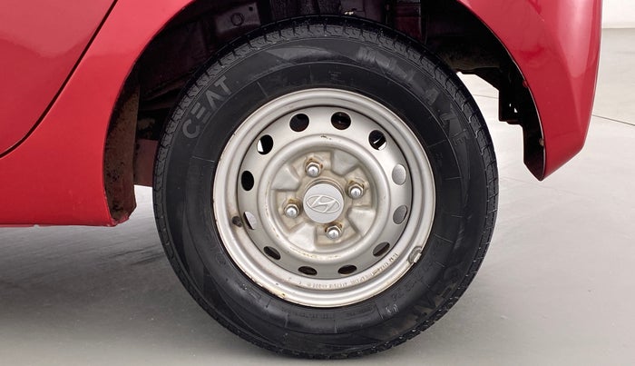 2014 Hyundai Eon ERA PLUS, Petrol, Manual, 30,902 km, Left Rear Wheel