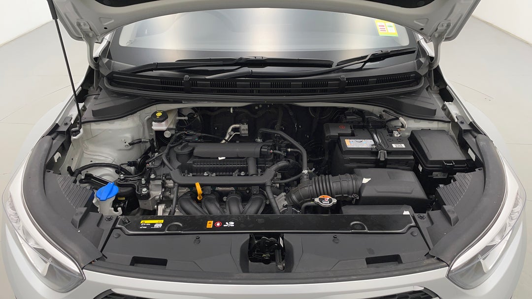 Open Bonnet (Engine)