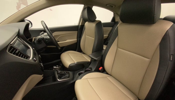 2018 Hyundai Verna 1.6 VTVT SX (O) AT, Petrol, Automatic, 36,454 km, Right Side Front Door Cabin