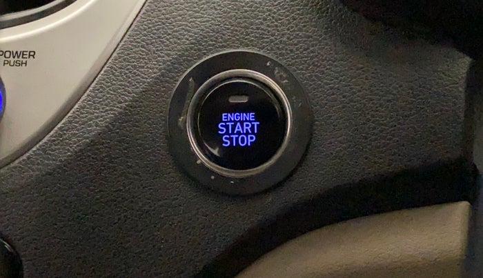 2018 Hyundai Verna 1.6 VTVT SX (O) AT, Petrol, Automatic, 36,454 km, Keyless Start/ Stop Button
