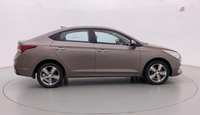 2018 Hyundai Verna 1.6 VTVT SX (O) AT, Petrol, Automatic, 36,454 km, Right Side