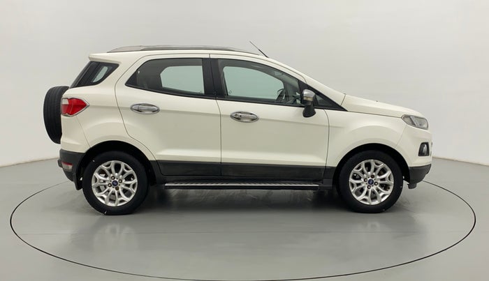 2015 Ford Ecosport 1.5 TITANIUM TI VCT AT, Petrol, Automatic, 1,00,451 km, Right Side View
