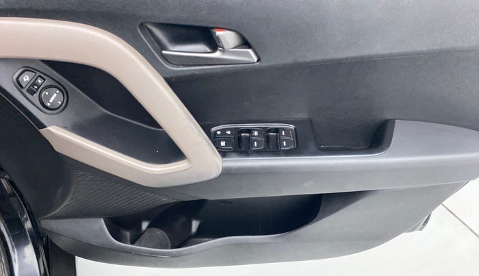 2017 Hyundai Creta 1.6 CRDI SX PLUS AUTO, Diesel, Automatic, 83,130 km, Driver Side Door Panels Control