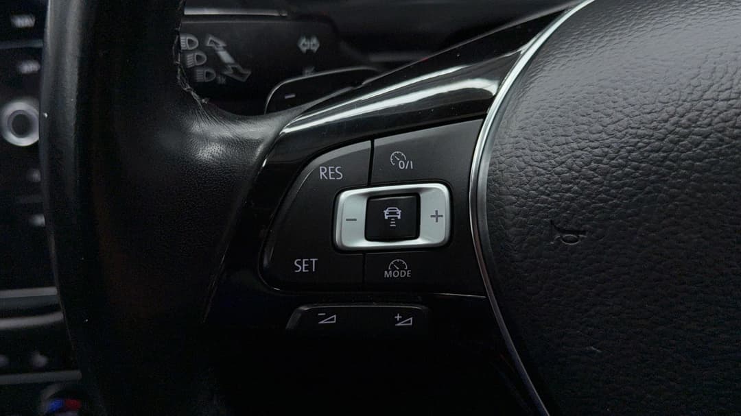 2017 Volkswagen Tiguan 162 Tsi Sportline, Automatic, 107982 km, Cruise Control