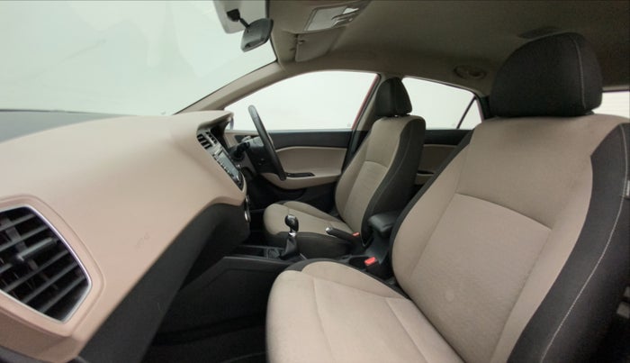 2016 Hyundai Elite i20 ASTA 1.2 (O), Petrol, Manual, 89,398 km, Right Side Front Door Cabin
