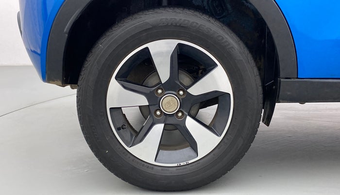 2018 Tata NEXON XZ+ 1.5, Diesel, Manual, 50,069 km, Right Rear Wheel