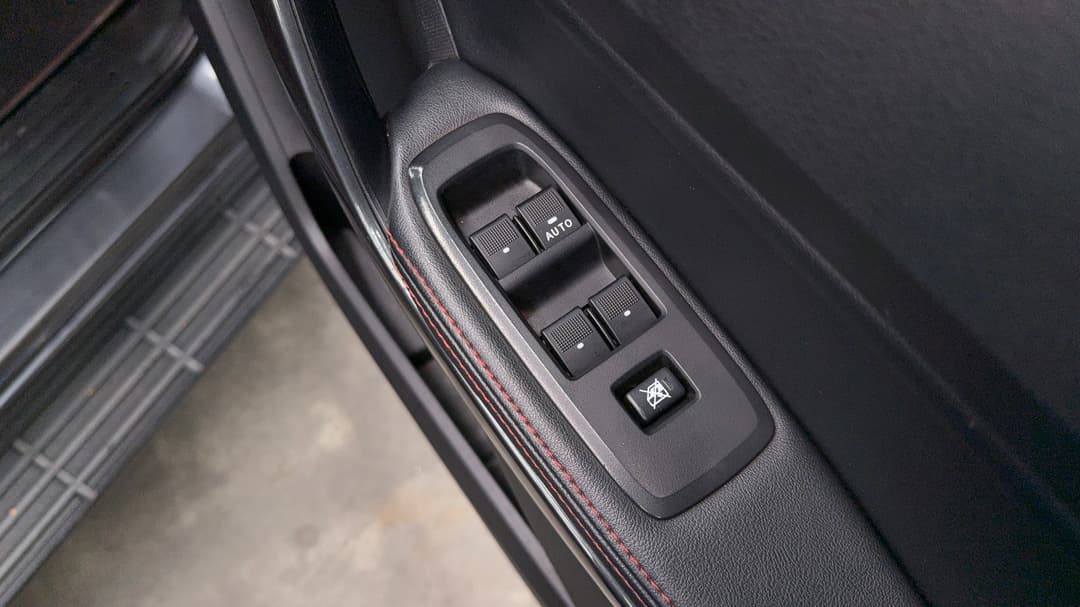 2021 Ford Ranger Fx4 2.0 (4x4), Automatic, 131494 km, Drivers Side Door Panel Controls