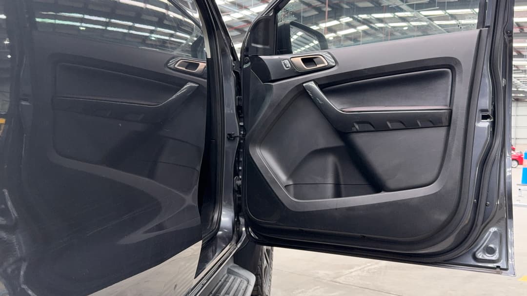 2021 Ford Ranger Fx4 2.0 (4x4), Automatic, 131494 km, Speaker View