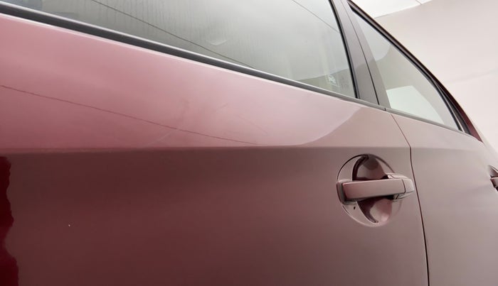 2014 Honda Amaze 1.2 SMT I VTEC, Petrol, Manual, 41,653 km, Front passenger door - Minor scratches
