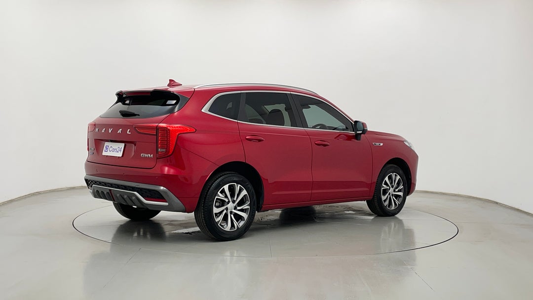 Right Back Diagonal (45- Degree) View