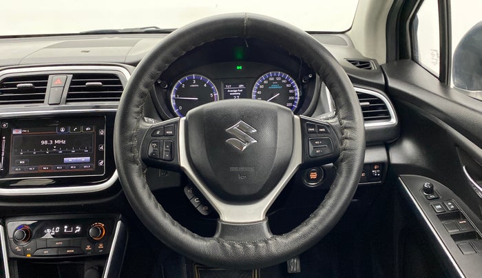 2017 Maruti S Cross ZETA SHVS, Diesel, Manual, 62,190 km, Steering Wheel Close Up