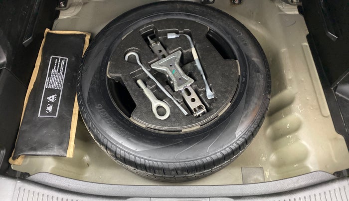 2017 Maruti S Cross ZETA SHVS, Diesel, Manual, 62,190 km, Spare Tyre