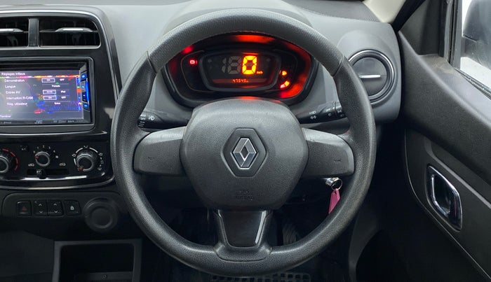 2018 Renault Kwid 1.0 RXT Opt, Petrol, Manual, 47,545 km, Steering Wheel Close Up