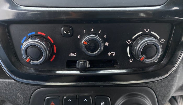 2018 Renault Kwid 1.0 RXT Opt, Petrol, Manual, 47,545 km, Dashboard - Air Re-circulation knob is not working