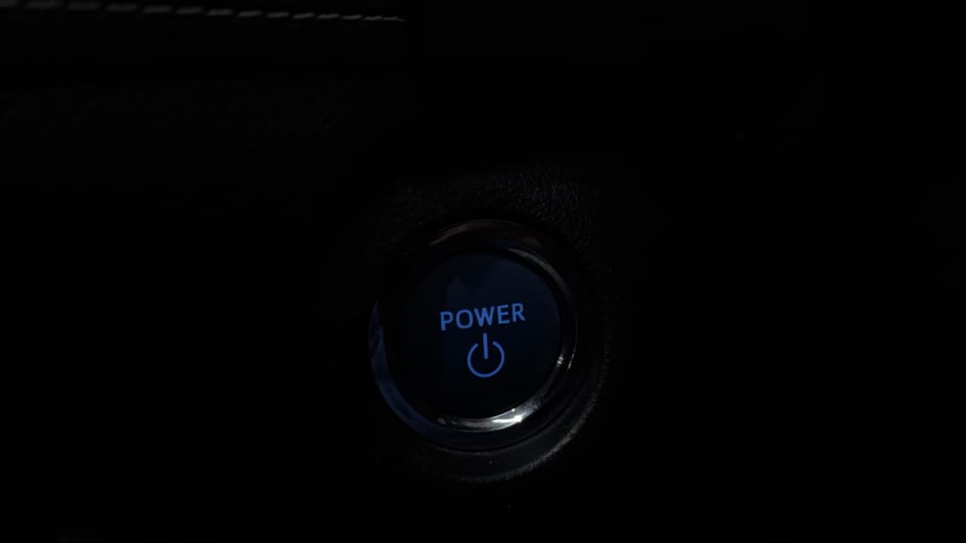 2020 Toyota RAV4 Gx (AWD) Hybrid, Automatic, 31610 km, Keyless / Button Start