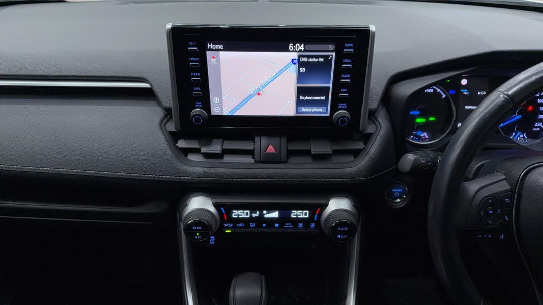 2020 Toyota RAV4 Gx (AWD) Hybrid, Automatic, 31610 km, Center Console