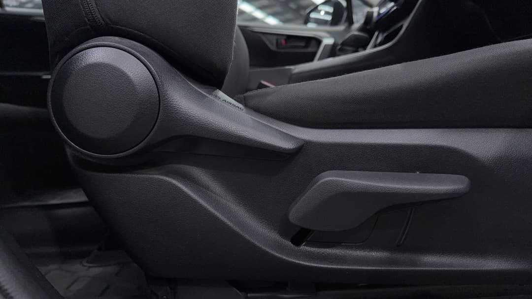 2020 Toyota RAV4 Gx (AWD) Hybrid, Automatic, 31610 km, Drivers Side Adjustment Panel