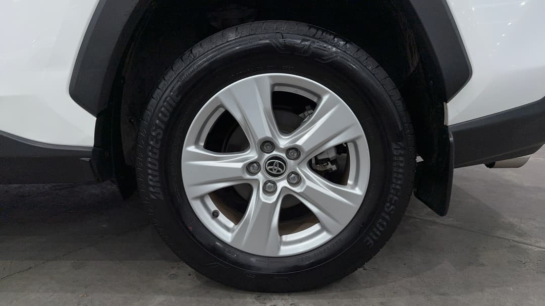 2020 Toyota RAV4 Gx (AWD) Hybrid, Automatic, 31610 km, Left Rear Wheel