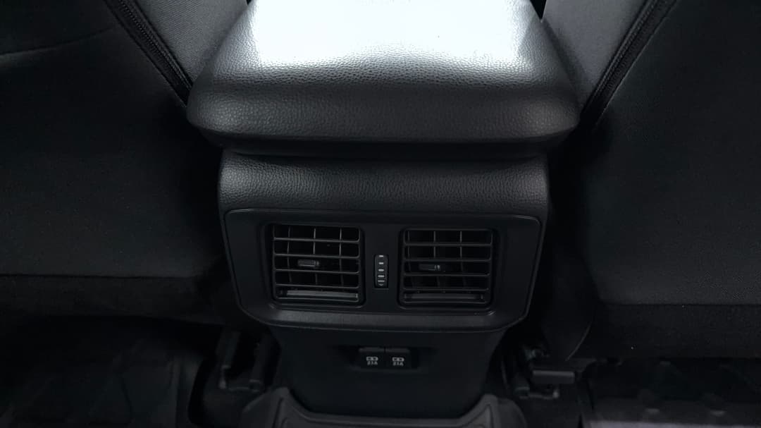 2020 Toyota RAV4 Gx (AWD) Hybrid, Automatic, 31610 km, Rear A/C Vent