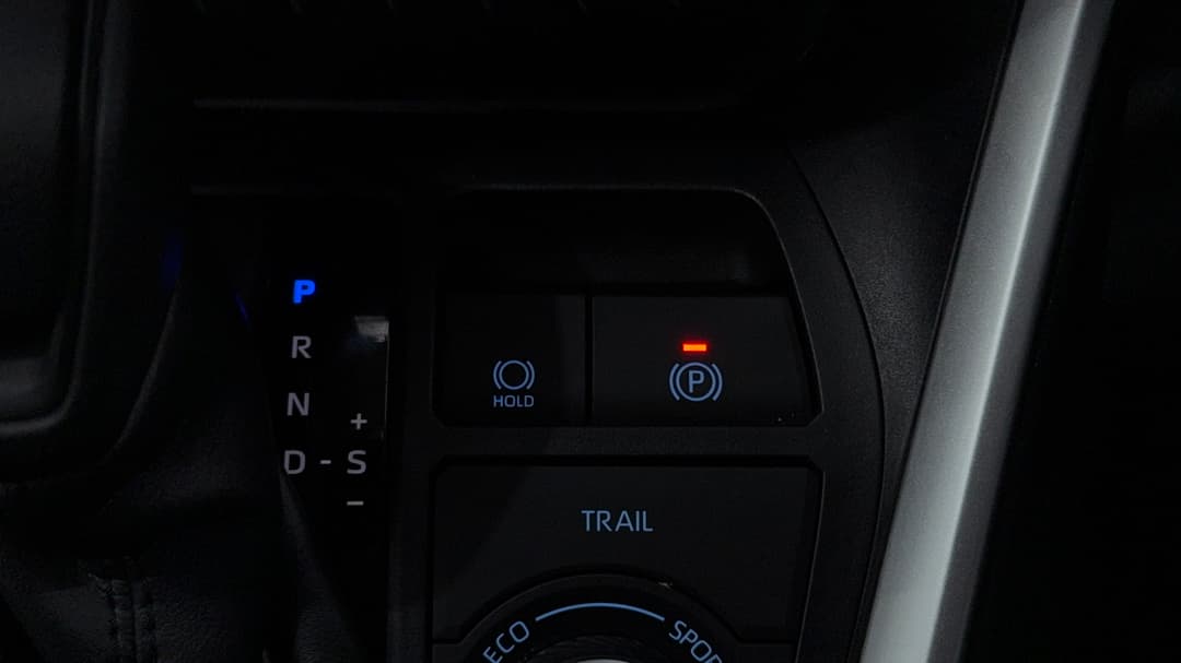 2020 Toyota RAV4 Gx (AWD) Hybrid, Automatic, 31610 km, Handbrake