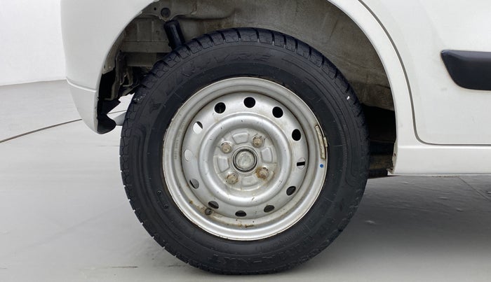 2011 Maruti Wagon R 1.0 LXI, Petrol, Manual, 38,315 km, Right Rear Wheel