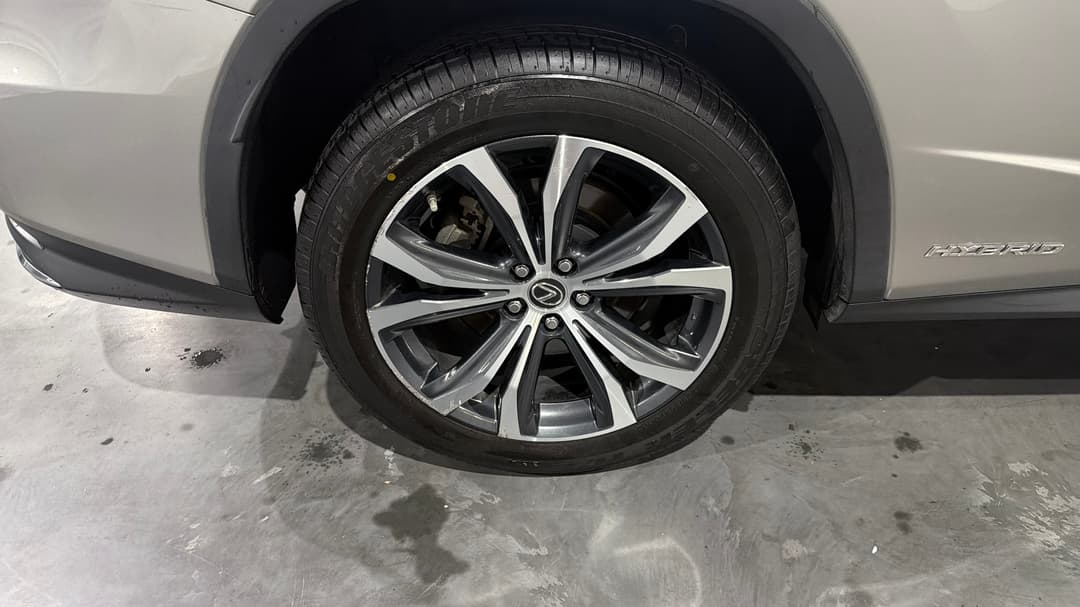 2022 Lexus Rx450h Luxury Hybrid, Automatic, 61096 km, Right Rear Wheel